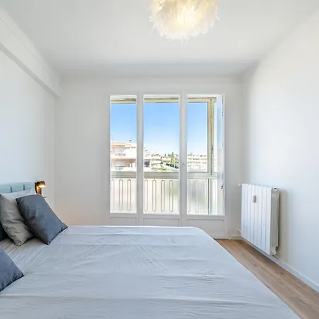 Appartement A 100m De La Plage, Climatise